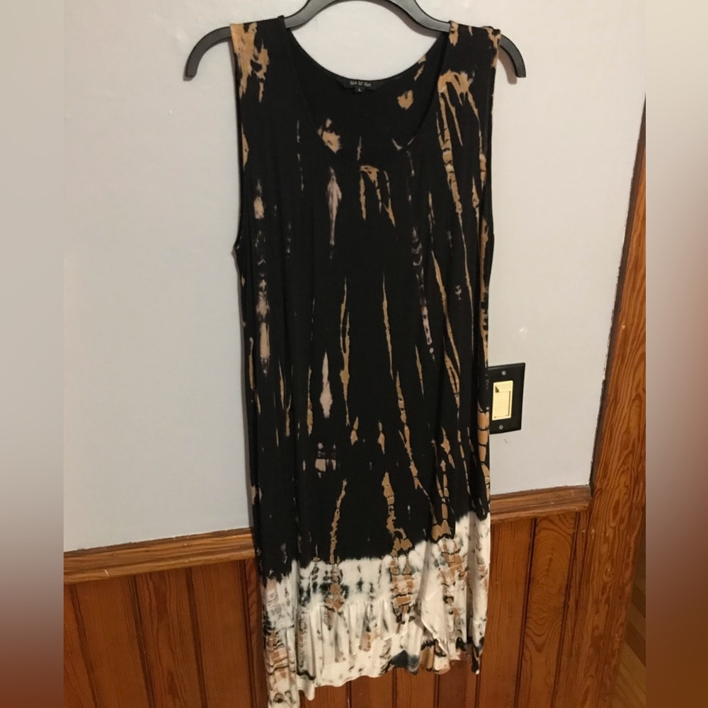 Yak & Yeti black, gold, and white tie dye dress